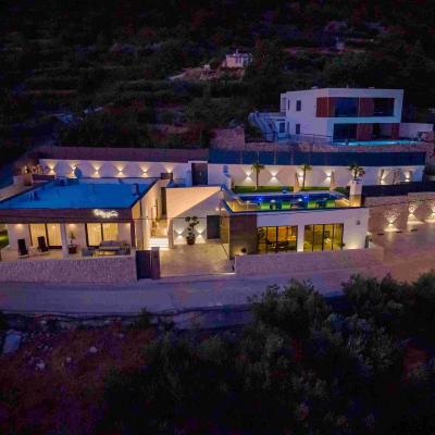 Villa Hana – A Dream View of the Adriatic Sea