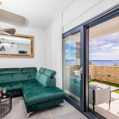 Villa Hana – A Dream View of the Adriatic Sea