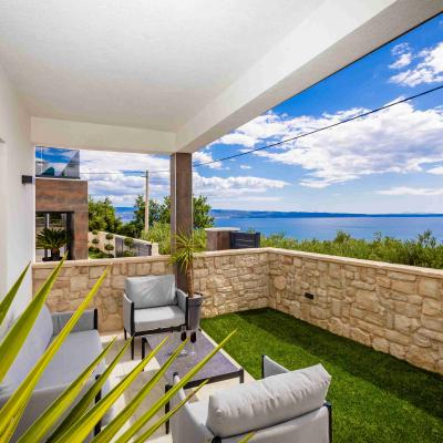 Villa Hana – A Dream View of the Adriatic Sea