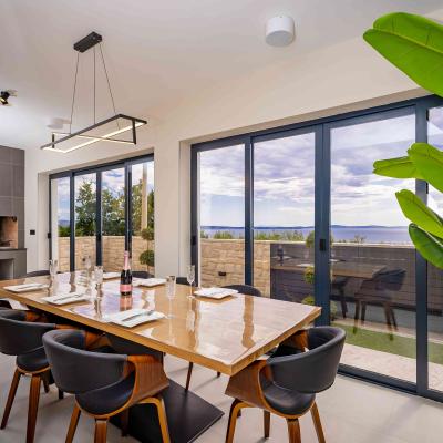Villa Hana – A Dream View of the Adriatic Sea